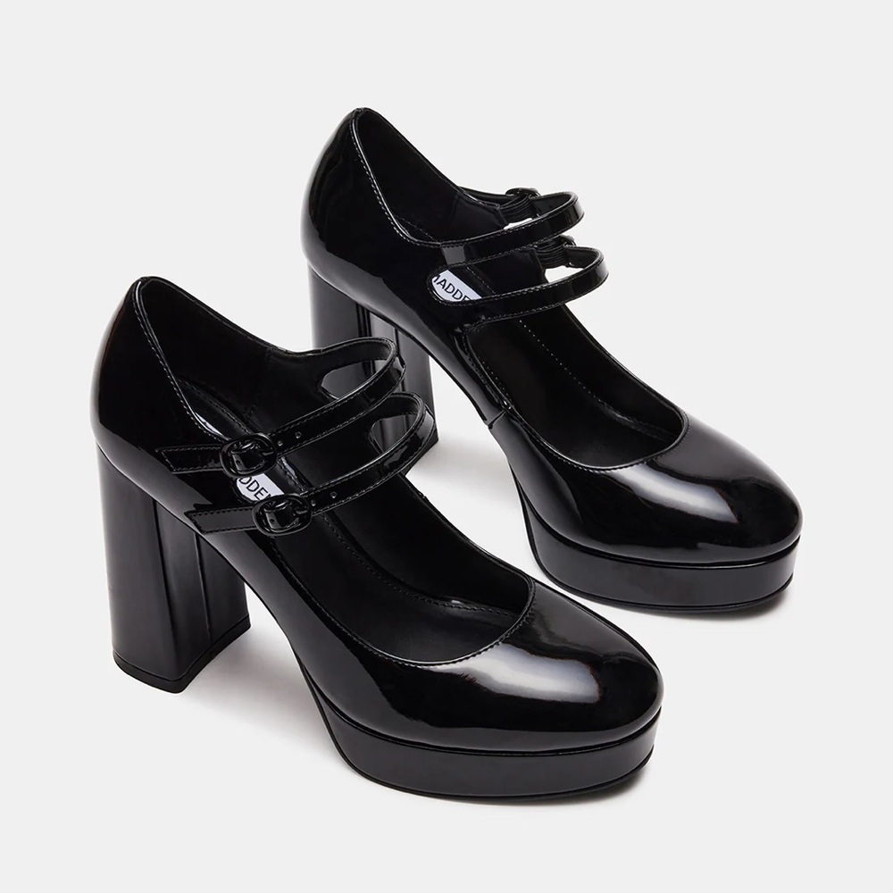Steve Madden Glossy Black Platform Heels. Brand New !!!